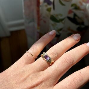 14k yellow gold and amethyst vintage “XOX” ring, size 7